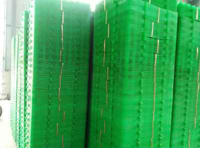 棗莊魯班建材 專業(yè)生產(chǎn)50高凹凸蓄水板，助力綠色城市建設(shè)